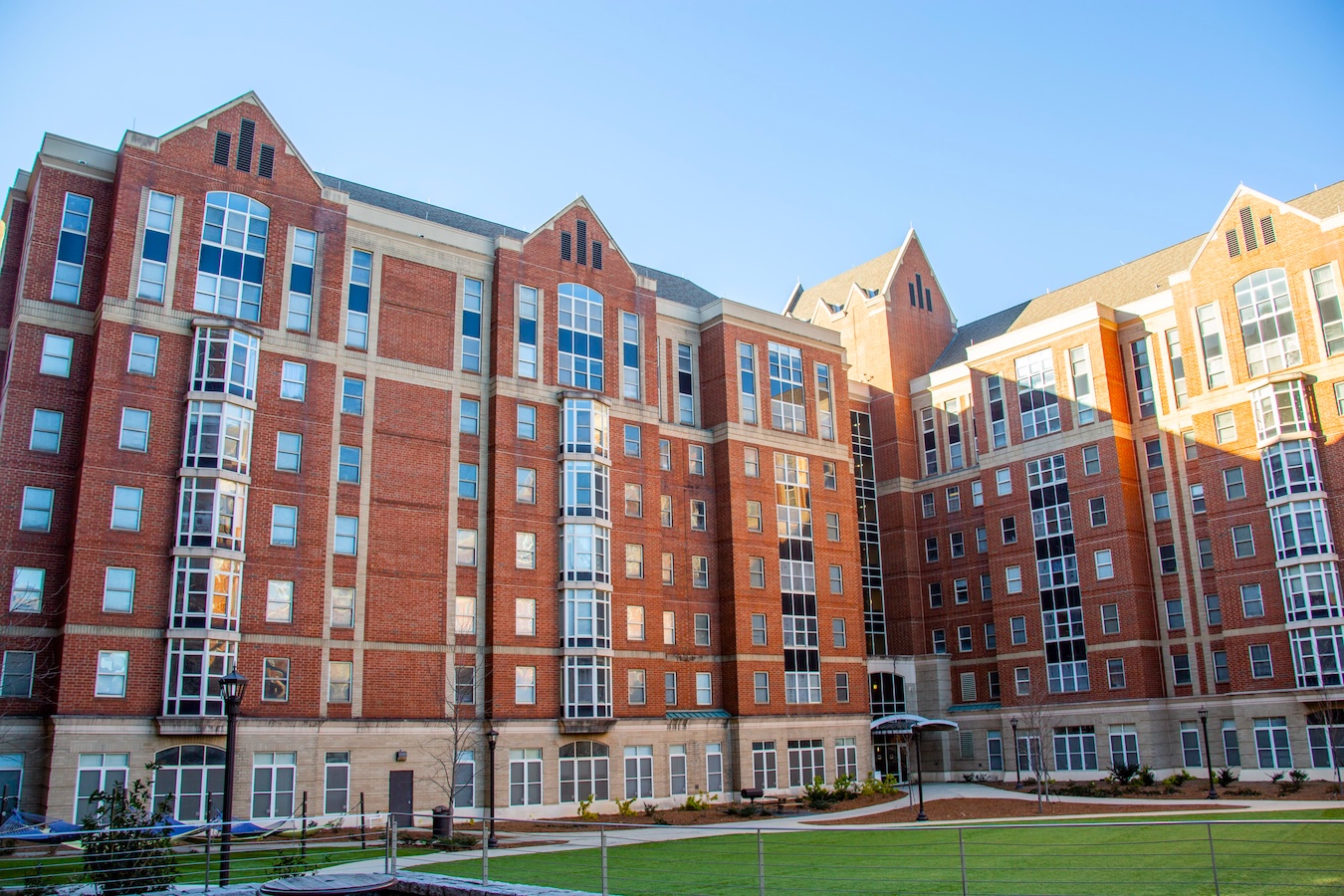 north ave apartments